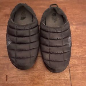 Comfy North Face slippers